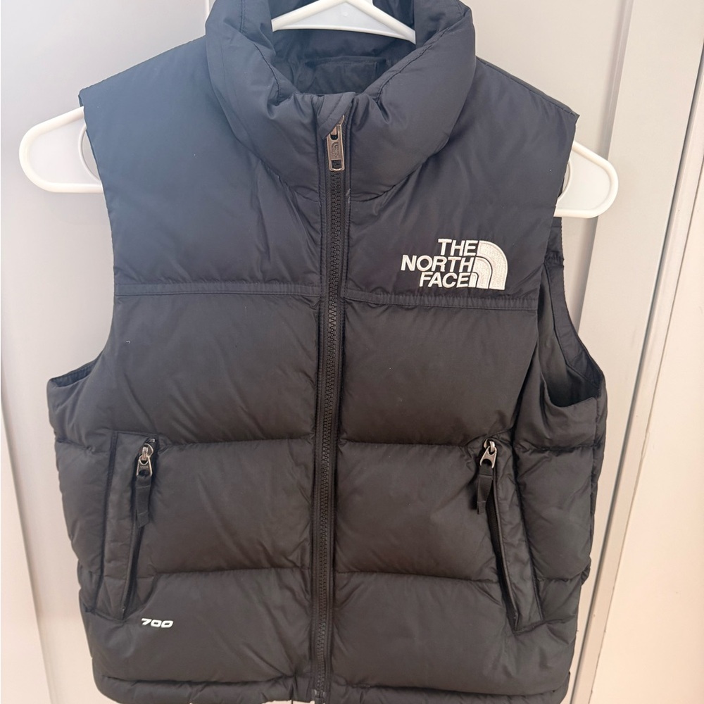 The North Face Boys’ & Girls’ 1996 Retro Puffy Vest Black Insulated. Med.